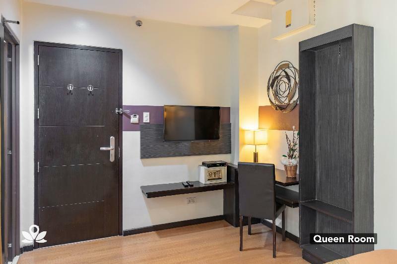 Lorenzzo Suites Hotel Makati City Bagian luar foto
