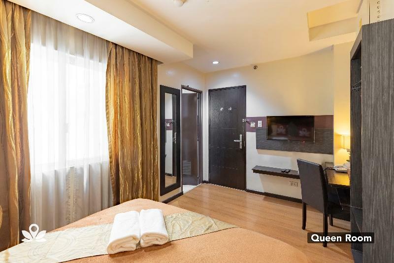 Lorenzzo Suites Hotel Makati City Bagian luar foto