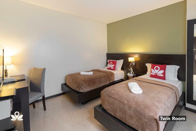 Lorenzzo Suites Hotel Makati City Bagian luar foto
